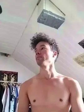 Cam4 Free Porn Cam of HotFabian93