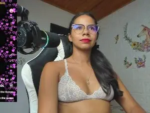 Cam4 Sex Cam of hoffman_alisson