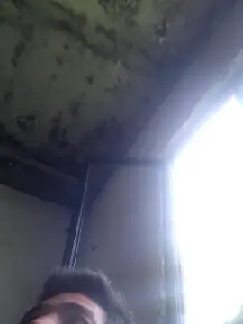 Cam4 Live Porn of zzoltero