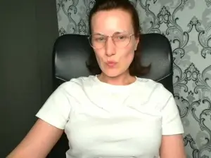 Cam4 Free Porn Cam of KellyKisss