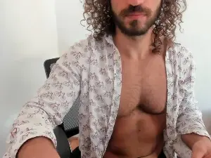 Cam4 Watch Live Sex Cams of PipoMF