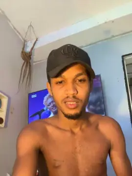 Cam4 Live Sex of young_safado