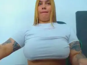 Cam4 Sex Cam of alexa_rabbit