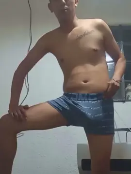 Cam4 Free Live Porn of Biggboy