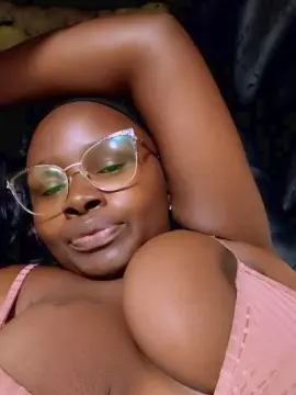 Cam4 Free Porn Cam of Monamore