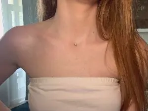 Cam4 Nude Webcam of CherlynHurta
