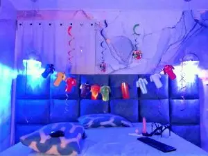 Cam4 Watch Live Sex Cams of itsvanesa
