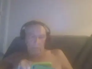 Cam4 Watch Live Sex Cams of roro1947
