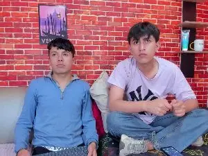 Cam4 Free Porn Cam of Hoot_boyss_