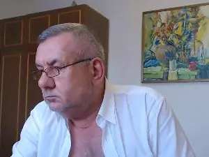 Cam4 Watch Live Sex Cams of machomale3