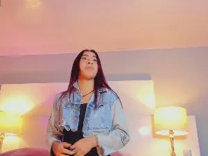 Cam4 Live Sex Cam of Lyaa_sweet