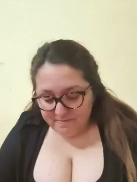 Cam4 Live Sex Cam of Solcurvytriplxx