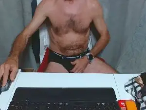 Cam4 Live Sex Cam of hucho40