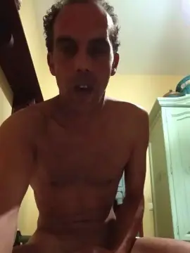 Cam4 Live Porn of chicoatrevido2