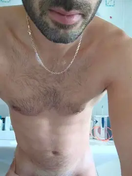 Cam4 Free Live Porn of 25andrea90