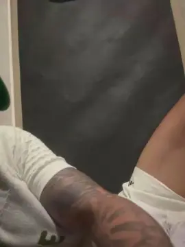 Cam4 Live Porn of AtletaSarado