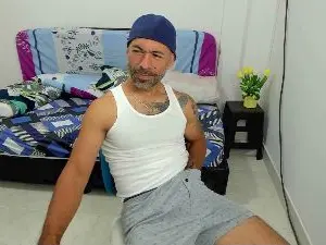 Cam4 Sex Cam of jonas1605
