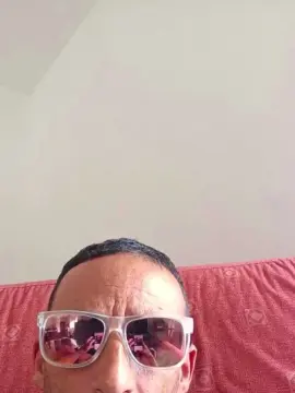 Cam4 Watch Live Sex Cams of comilon77
