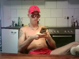 Cam4 Live Porn of MrGeiZ2512
