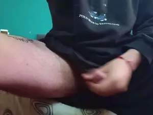 Cam4 Free Live Porn of ElVikingoo