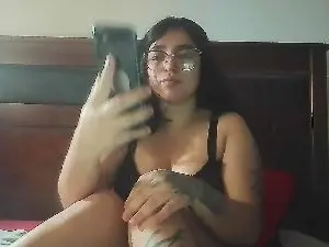 Cam4 Nude Webcam of KreepyH0e_
