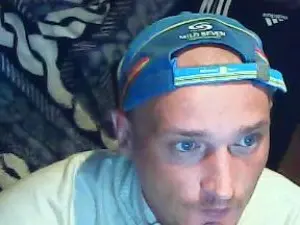 Cam4 Free Live Porn of maks191