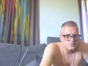 Cam4 Live Sex Cam of Hoppa4580
