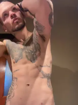 Cam4 Free Live Porn of nicolas2471