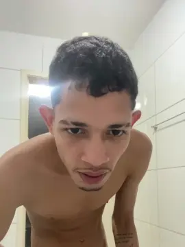 Cam4 Adult Video Chat of Mlknovinhooo