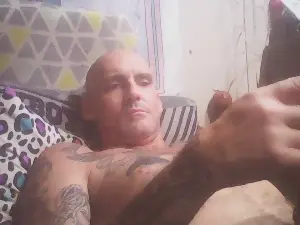 Cam4 Watch Live Sex Cams of ClydeCan409