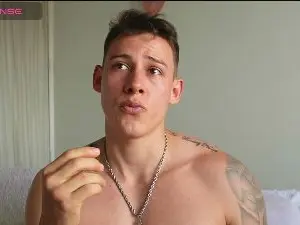 Cam4 Private Sex Chat of Latino_Milk_99