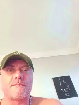 Cam4 Live Porn of emersoncbfilho