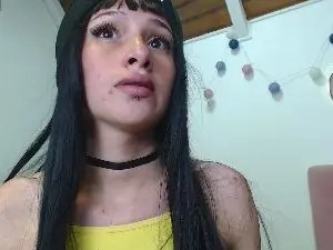 Cam4 Sex Cam of madeleine_evans