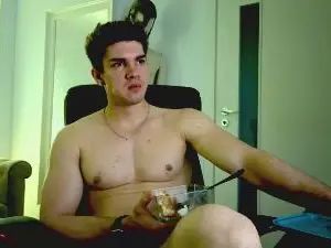 Cam4 Sex Cam of MaxKaidenn