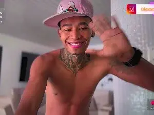 Cam4 Live Sex of blackk_latino