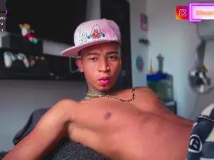 Cam4 Adult Webcams of blackk_latino