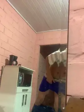 Cam4 Free Live Porn of brunootz