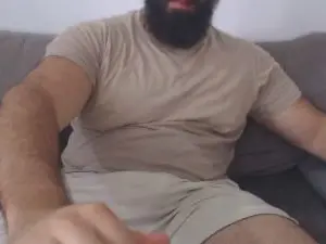 Cam4 Free Porn Cam of Hugehairymacho