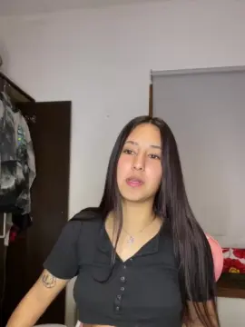 Cam4 Live Porn of Lud_mtz