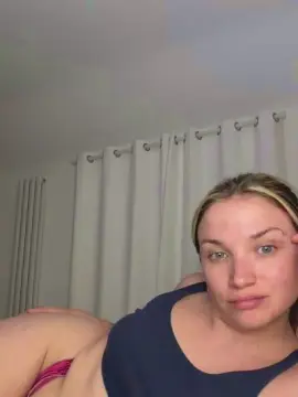 Cam4 Live Sex of Gymbrat