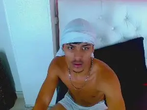 Cam4 Adult Webcam of angel_foxc_