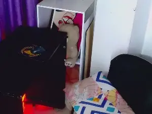 Cam4 Free Live Porn of angel_foxc_