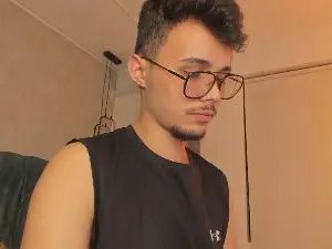 Cam4 Sex Chat of Alhan_Twink
