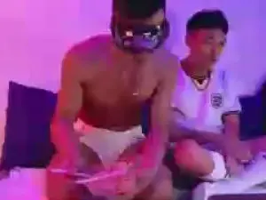 Cam4 Sex Cam of seanDogyy