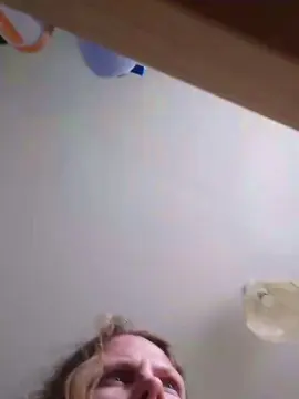 Cam4 Live Porn of viplindylinn
