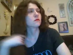 Cam4 Live Sex of QueenCrimson
