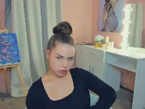 Cam4 Watch Live Sex Cams of ShirlyLastovica