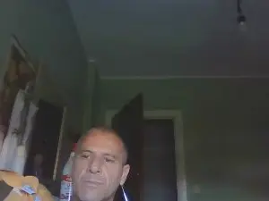 Cam4 Free Live Porn of skunn