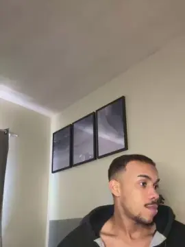 Cam4 Sex Cam of Pintudomacho