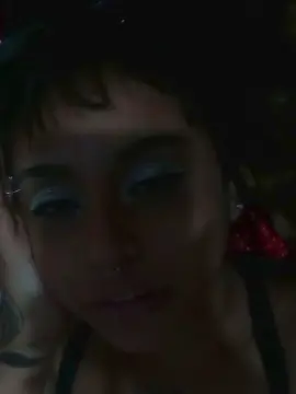 Cam4 Sex Cam of Meowzitaz